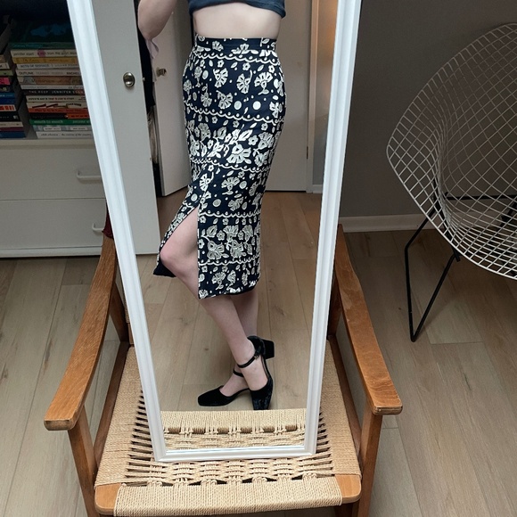 Vintage Giorgio Armani Silk Skirt - Picture 3 of 5